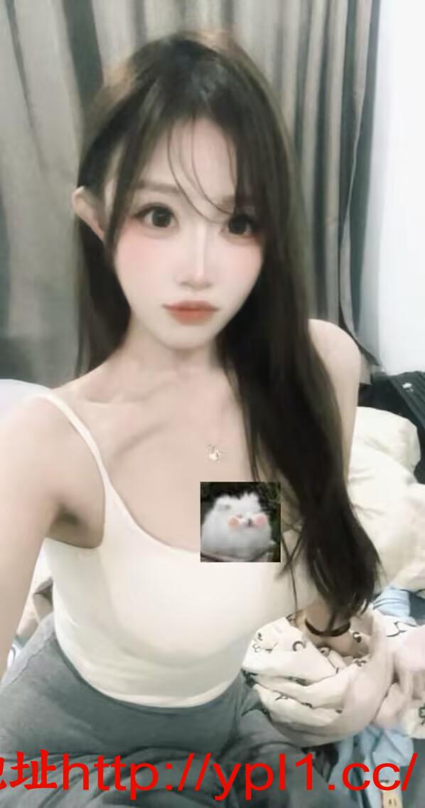 白嫩妹子妩媚又风情(可外出)