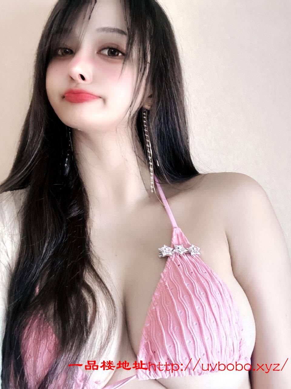 极品身材粉嫩老师