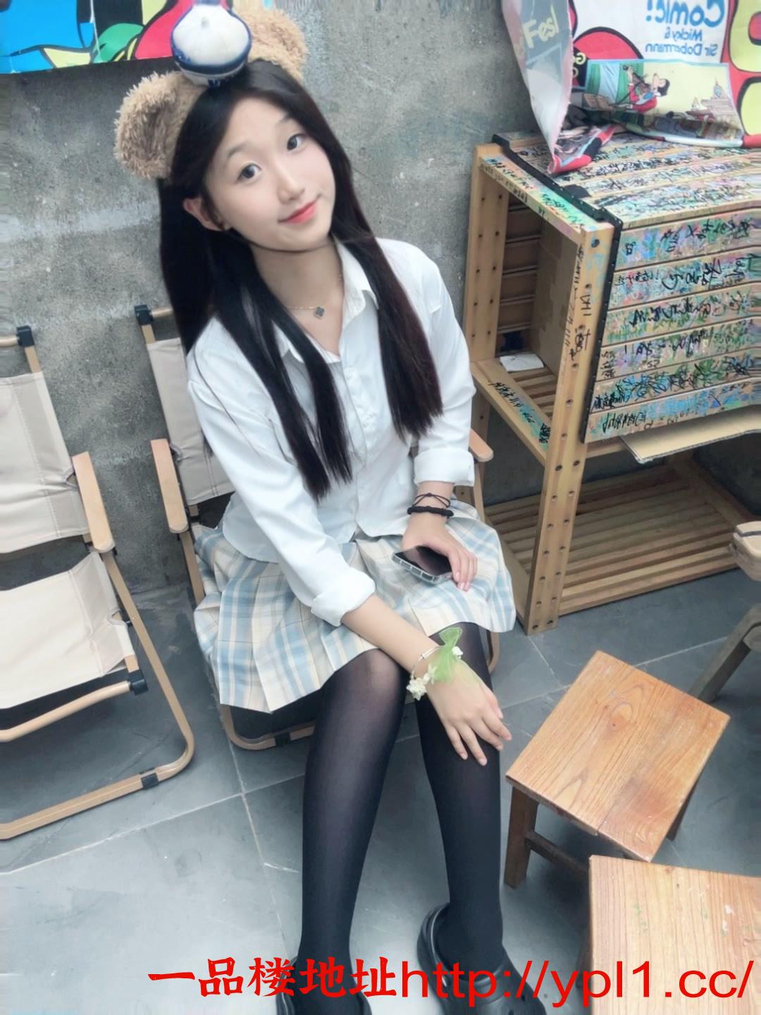 D罩杯24岁有奶妹妹可三通