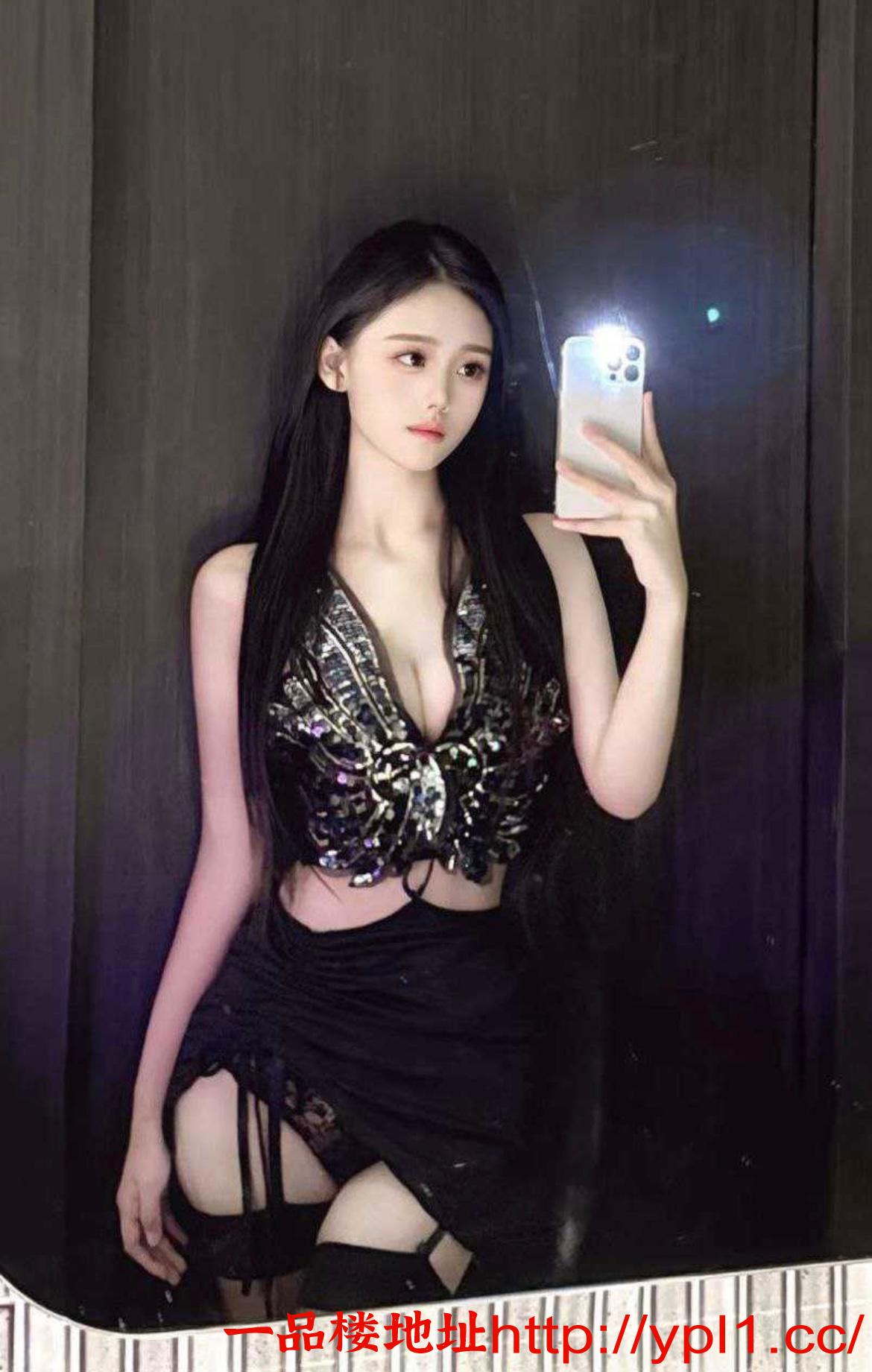 白净性感妩媚可甜可骚 逼紧会夹操的她高潮好几次