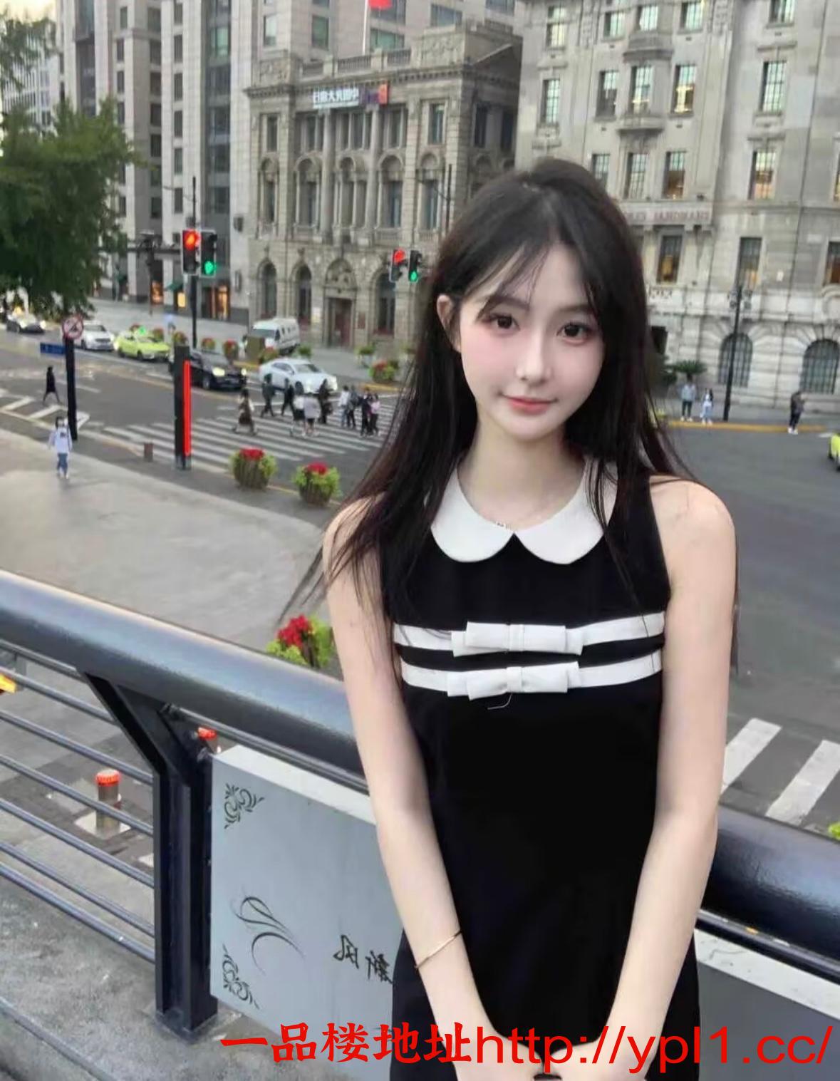 市年轻骚妹小欣胸大水多特反差