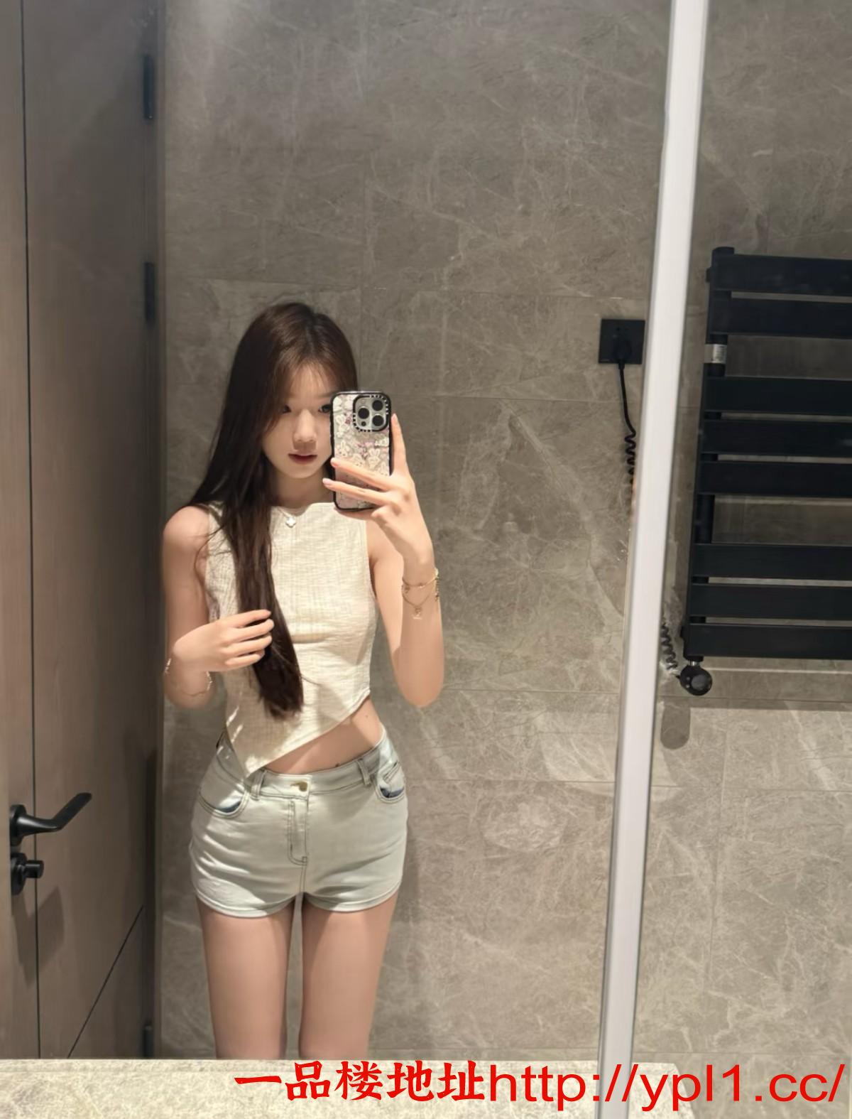 兼职小嫩妹逼逼紧致耐操易潮喷（可视频验证）