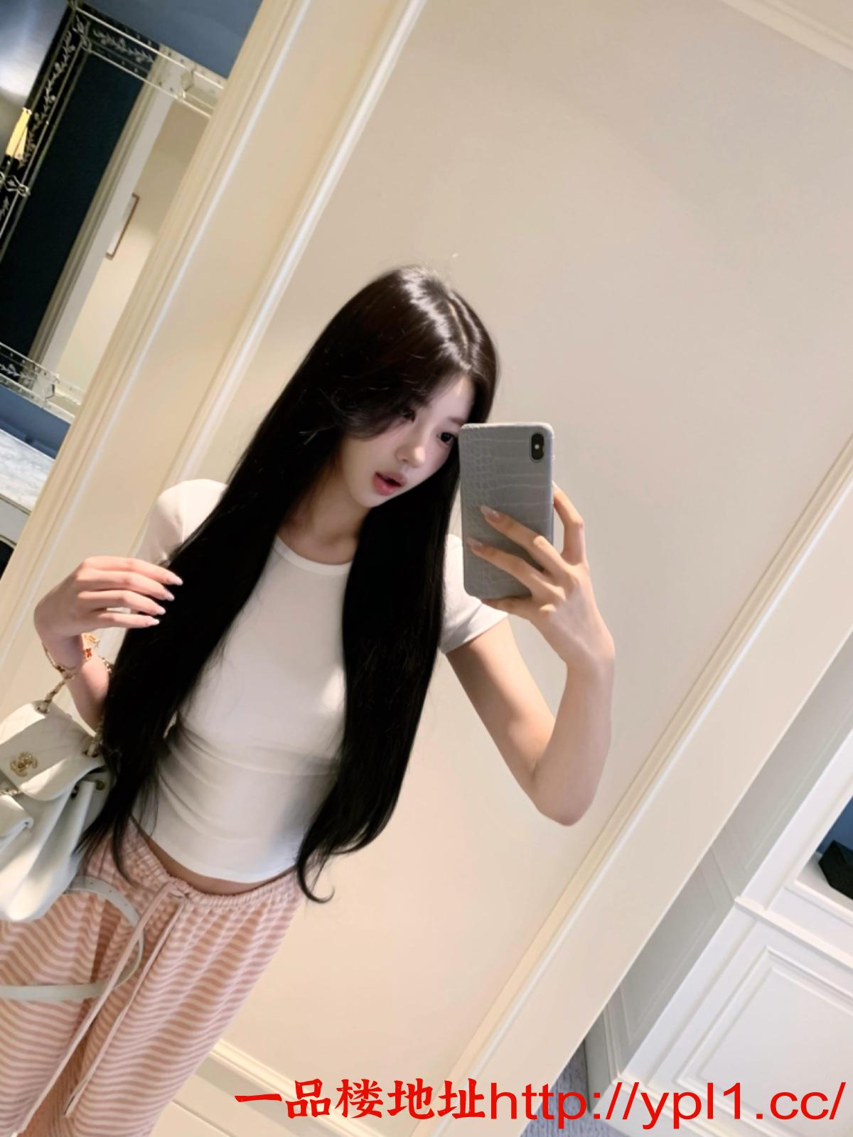 清纯高颜值性感御姐丝袜诱惑（可外出）