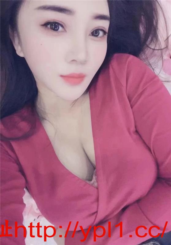 高挑迷人的东北少妇