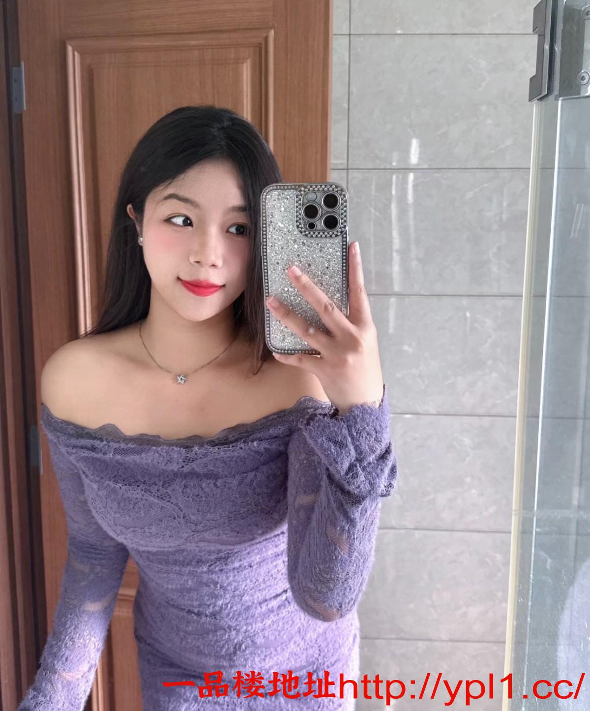 粉穴巨乳骚护士，口爱性疗连连高潮