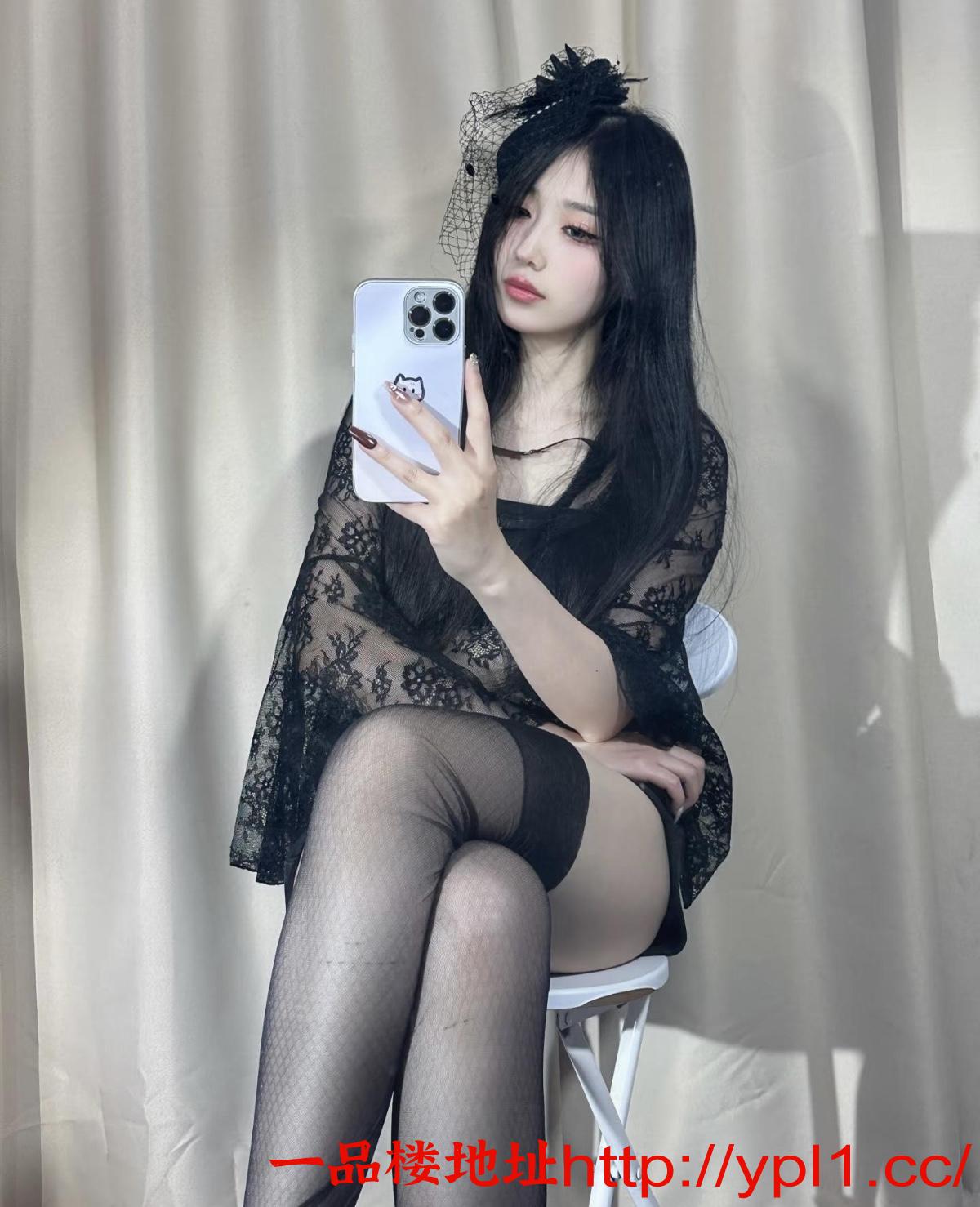 反差包臀白虎少妇可情趣装