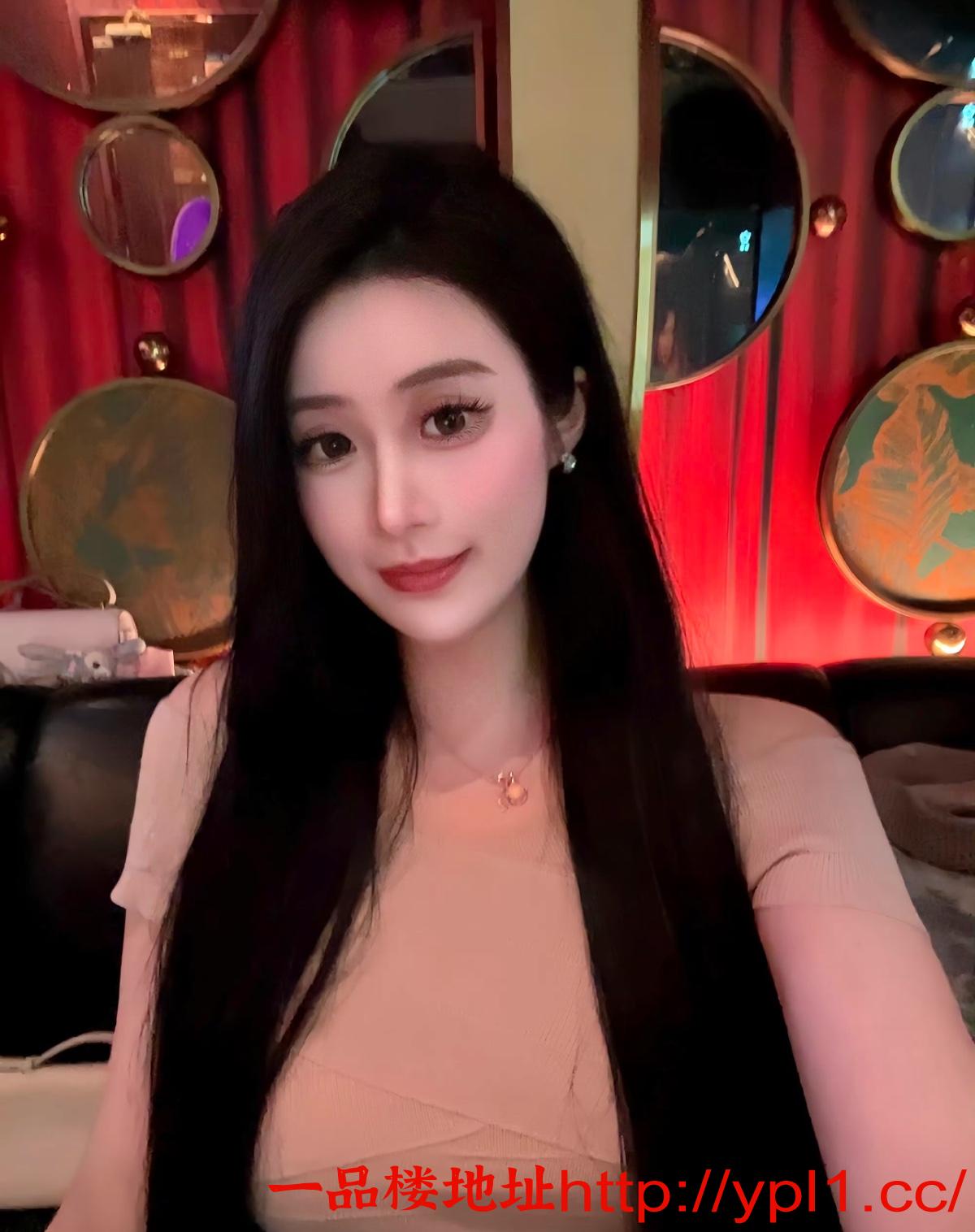 丰泽性感迷人小妖精