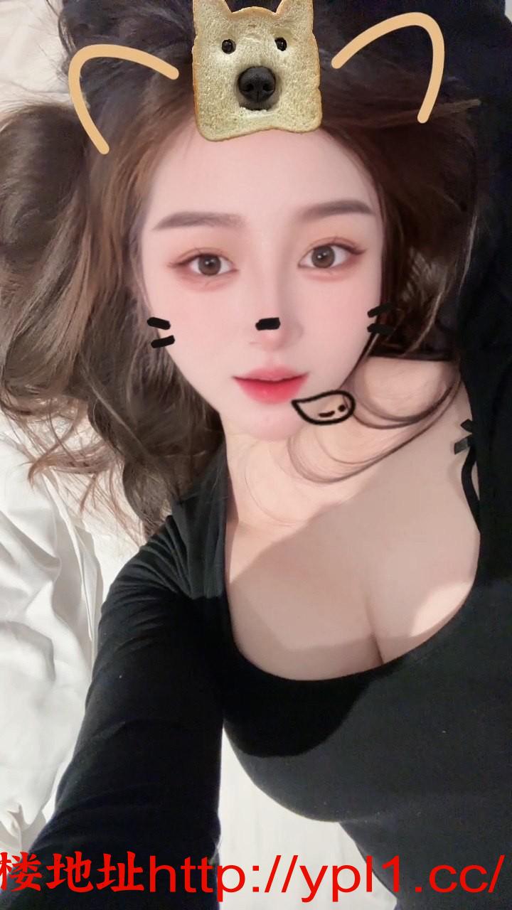 后入爆草36d大奶嫩妹