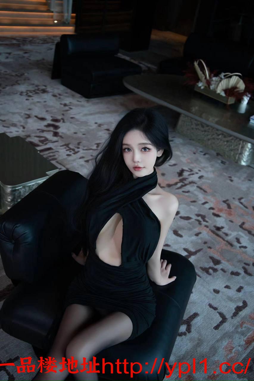 极品性感制服诱惑妹妹