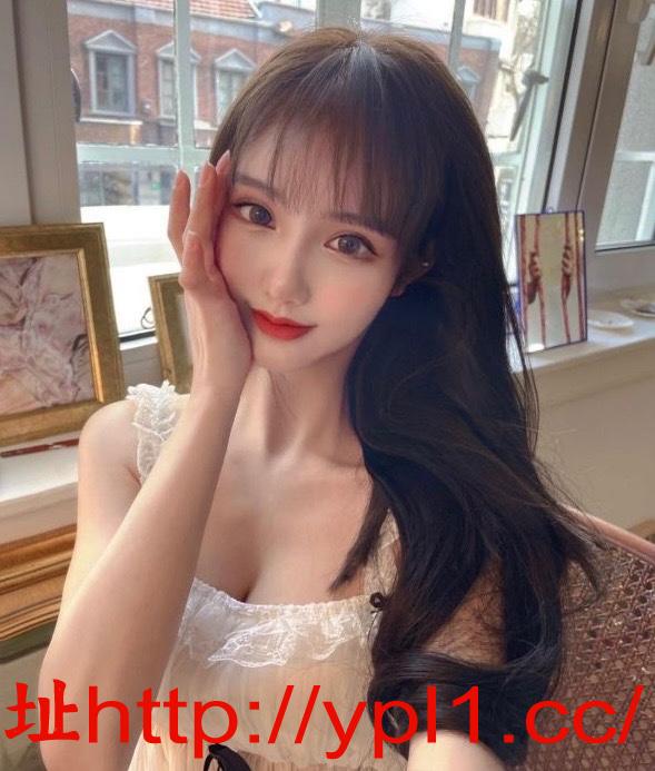 温柔且性感身材完美流淌