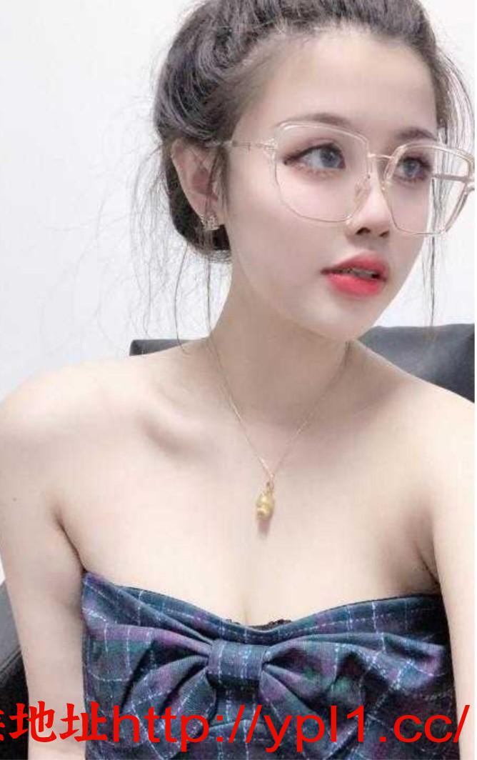 学妹被草哭越哭我越狠狠草