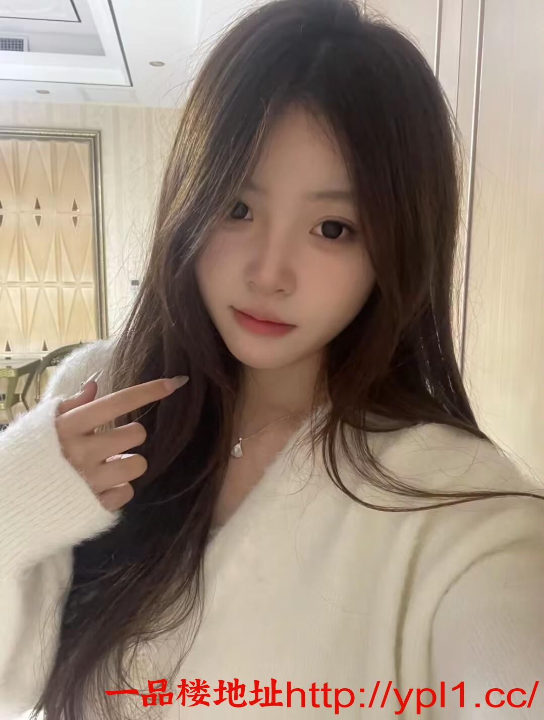 高潮敏感姐姐腰细胸大皮肤嫩