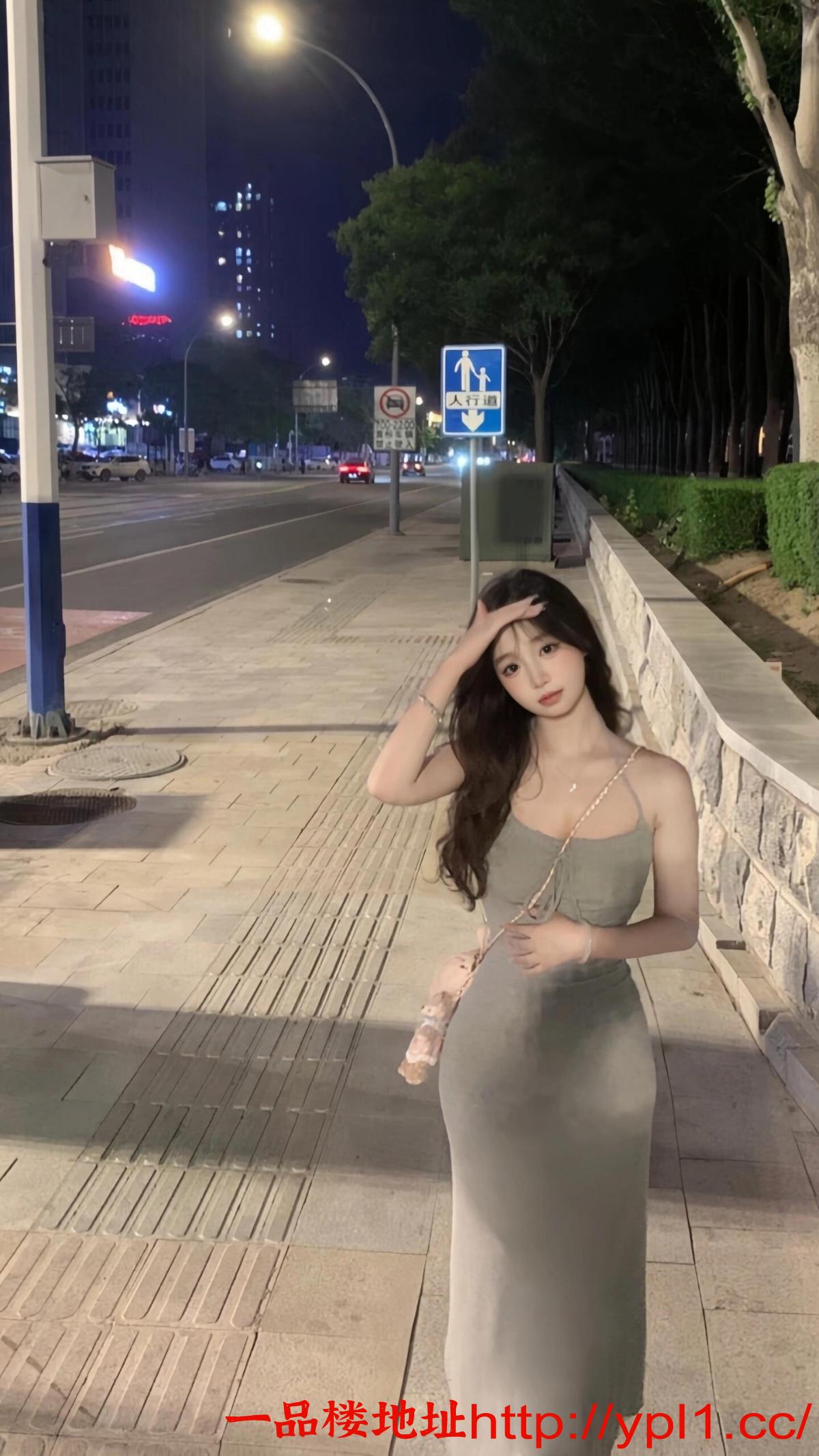 性感极品水嫩妹妹服务不错口活很爽很刺激