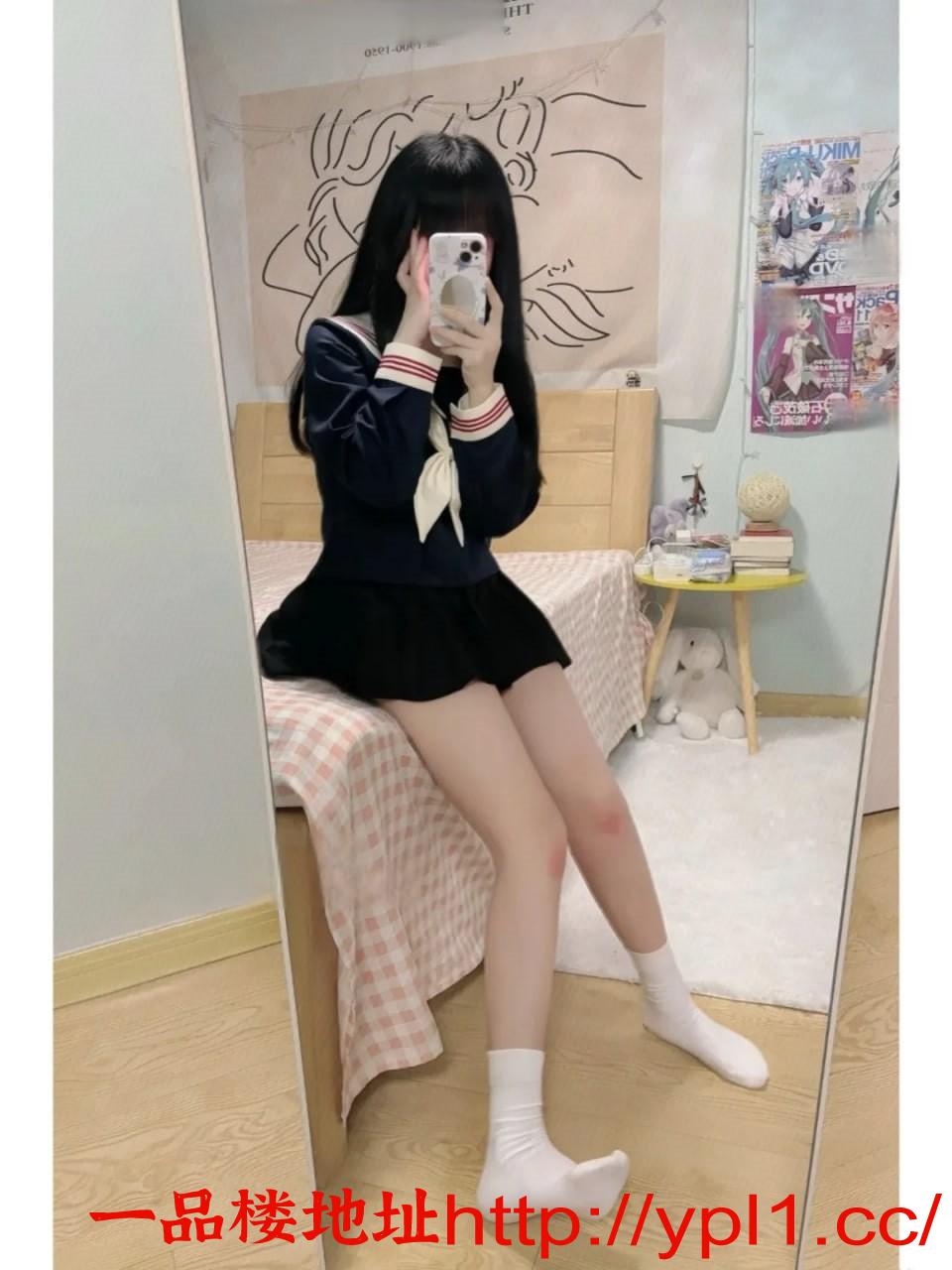 学妹 性瘾特别大透明汁水超多