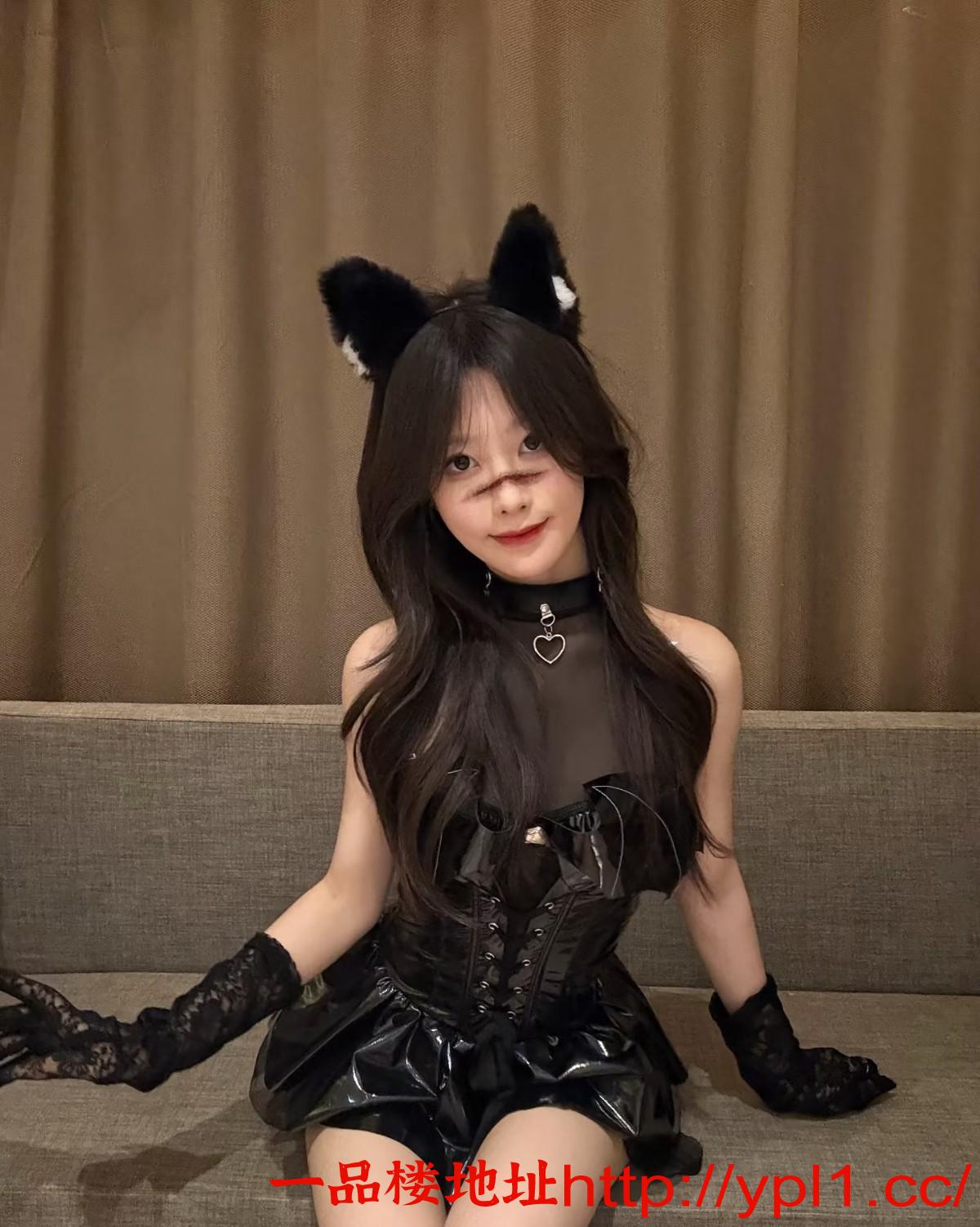 兼职情瘾少女粉嫩鲍鱼