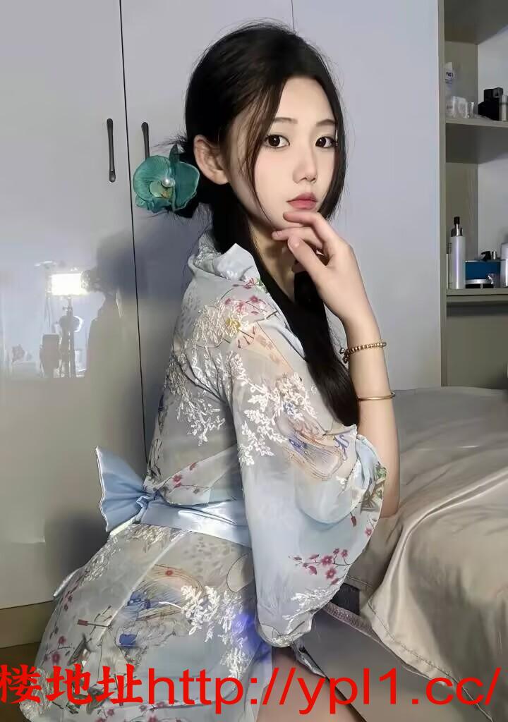 邻家小姐姐刚下海兼职公寓可外出