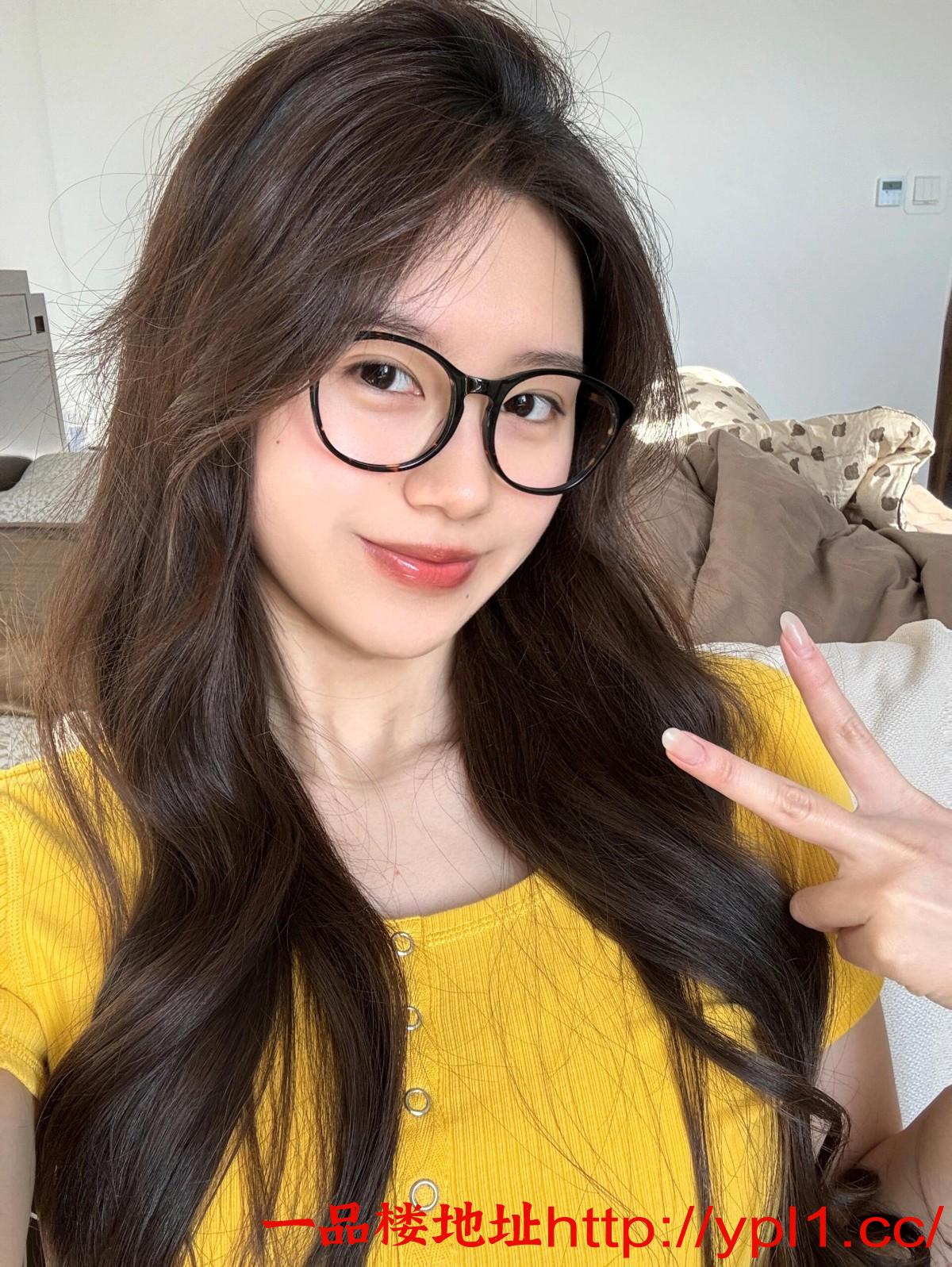 气质颜值美女叫春声浪的可以