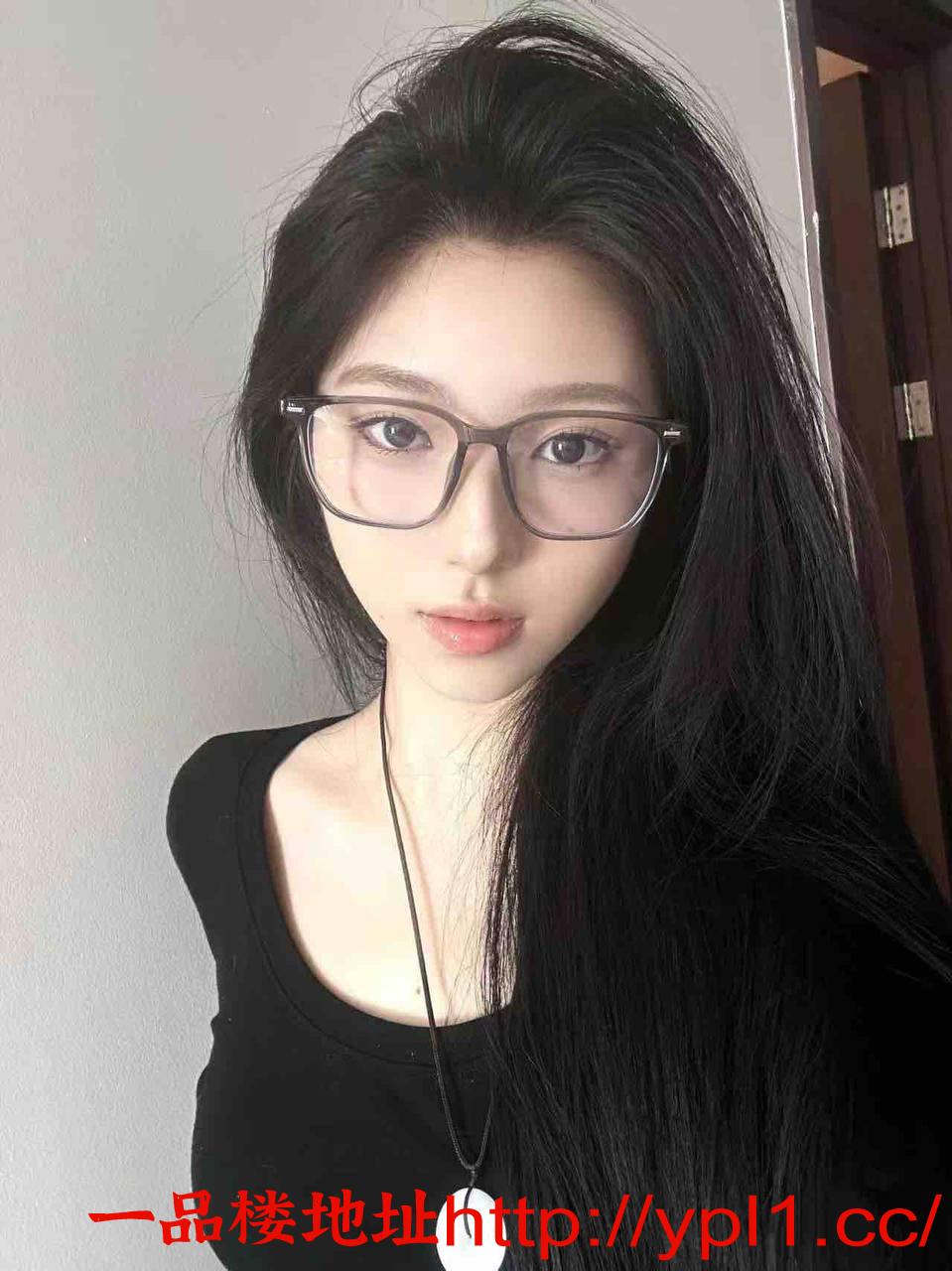 03学妹兼职可三通内射口爆吞精