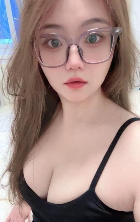 青春听话逼紧水多小琳