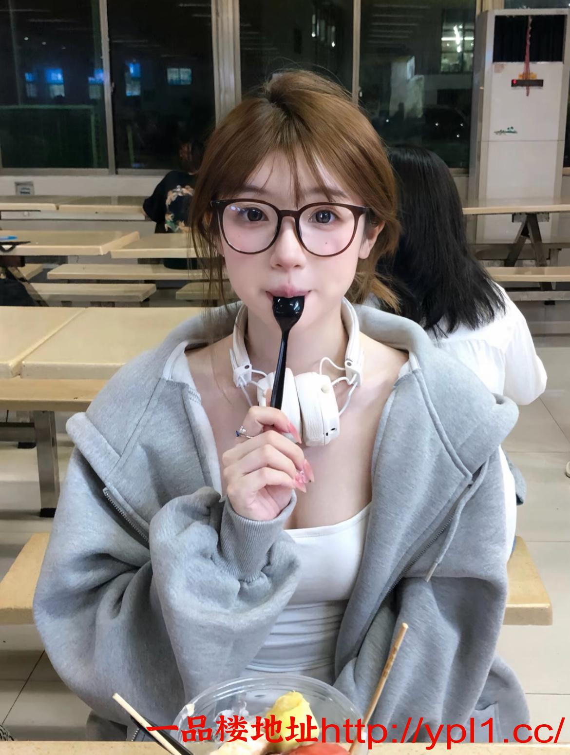 24岁御姐 主丝袜诱惑 毒龙