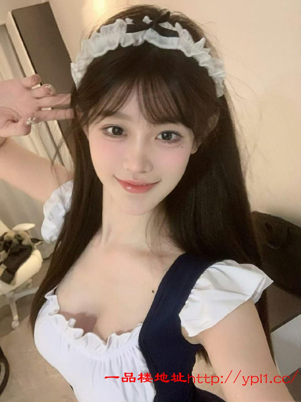 高挑大咪咪小嫩穴