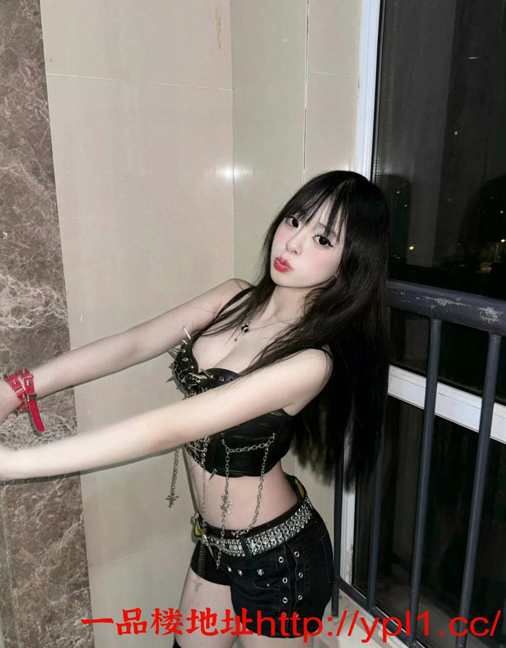 性感温柔女友感拉满甜妹