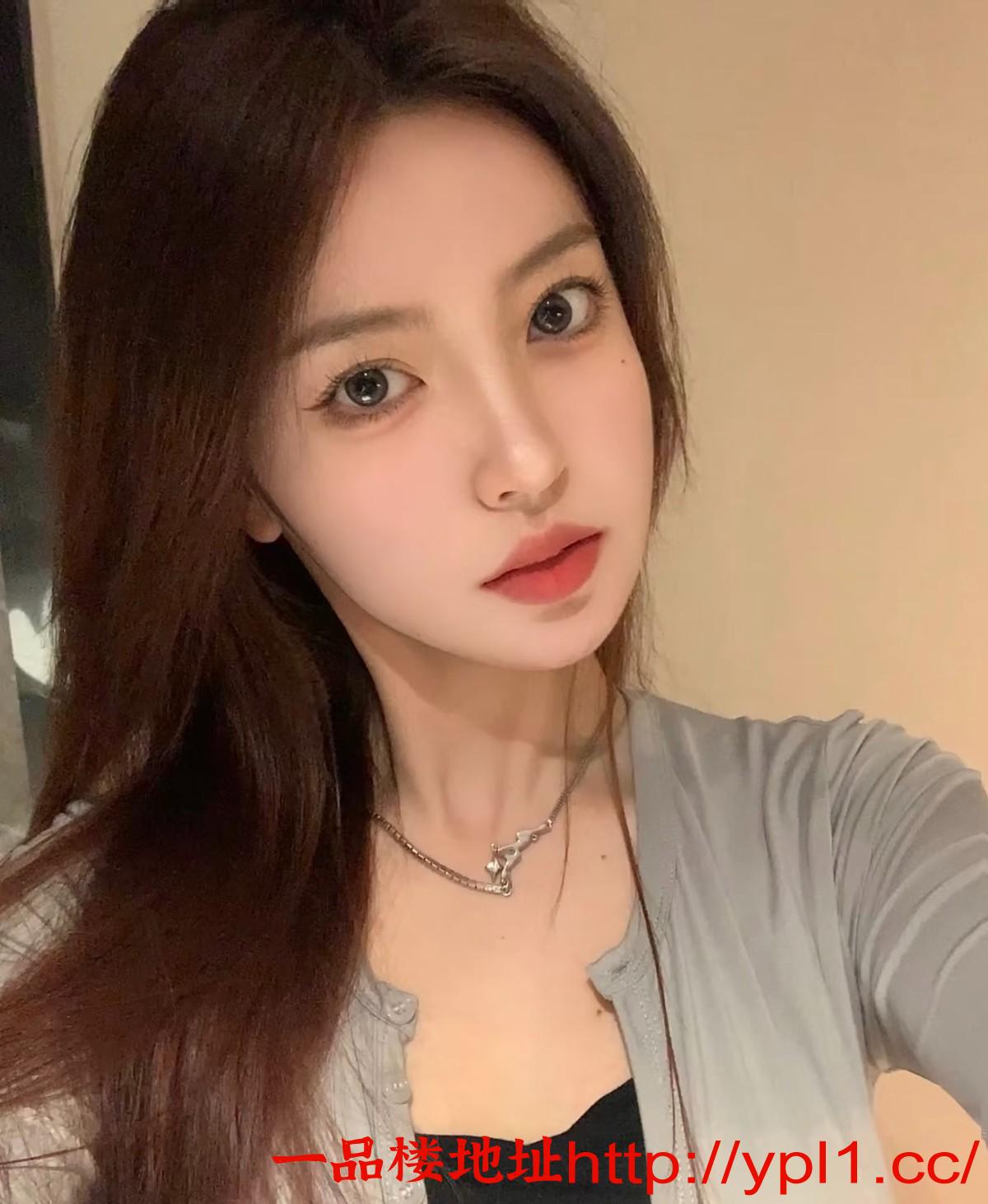 推荐高颜值新茶温柔体贴粉粉的肉穴高潮喷水（可舔可内射）