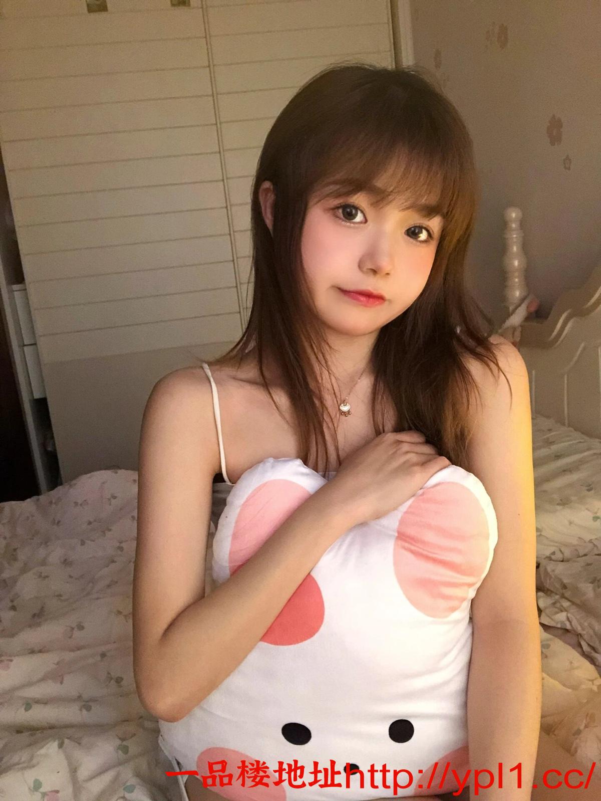 高质量性感大胸骚妹服务很好