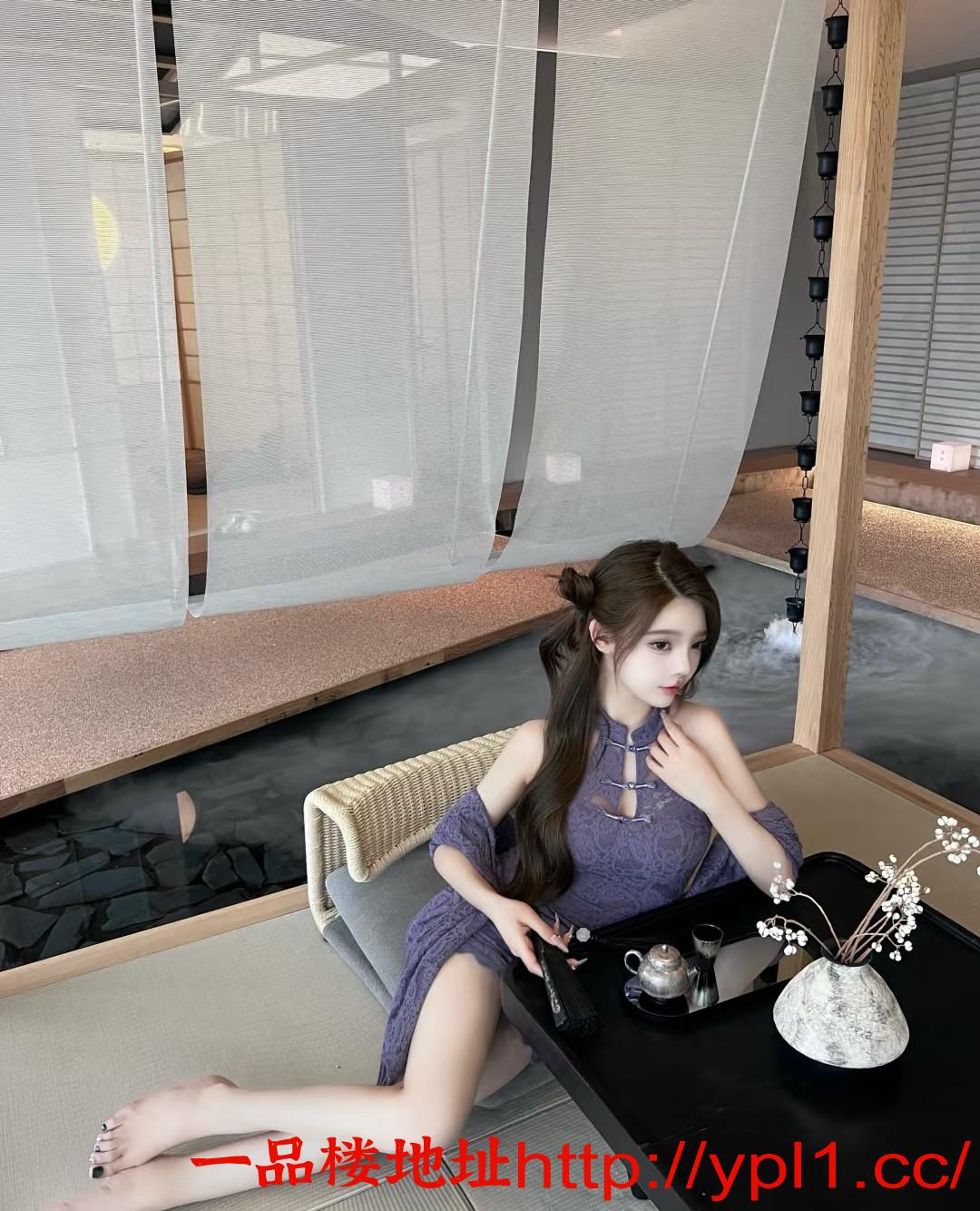 爆乳粉嫩小肥穴屁股翘 兼职