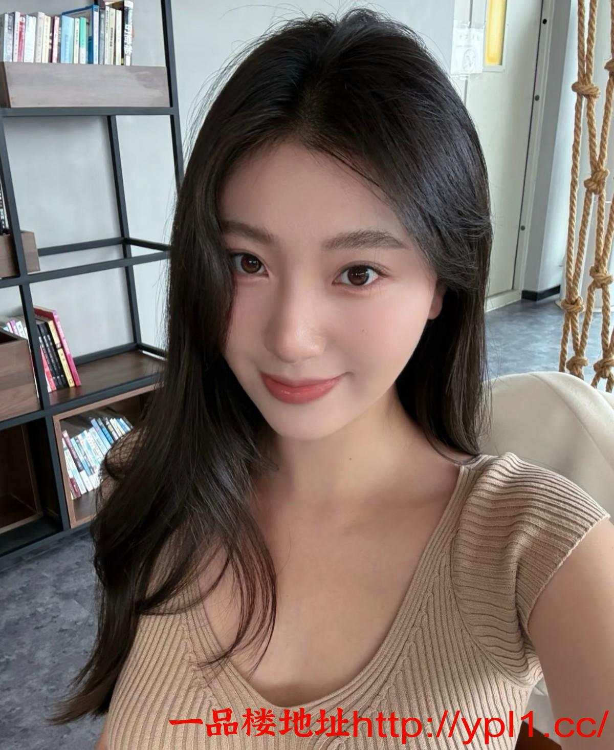 上海体验性感大长腿粉嫩b紧小穴水多多（可外出）