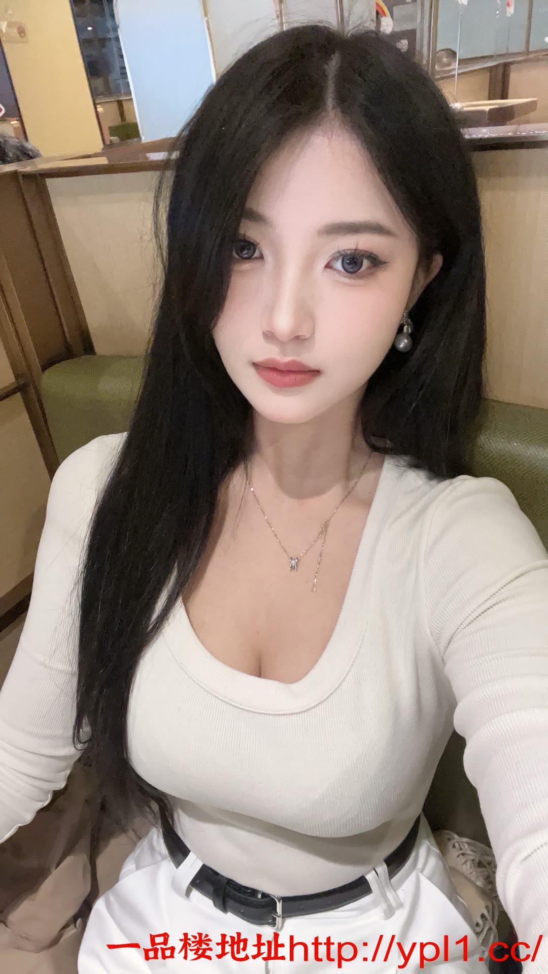 性感小骚货水多多