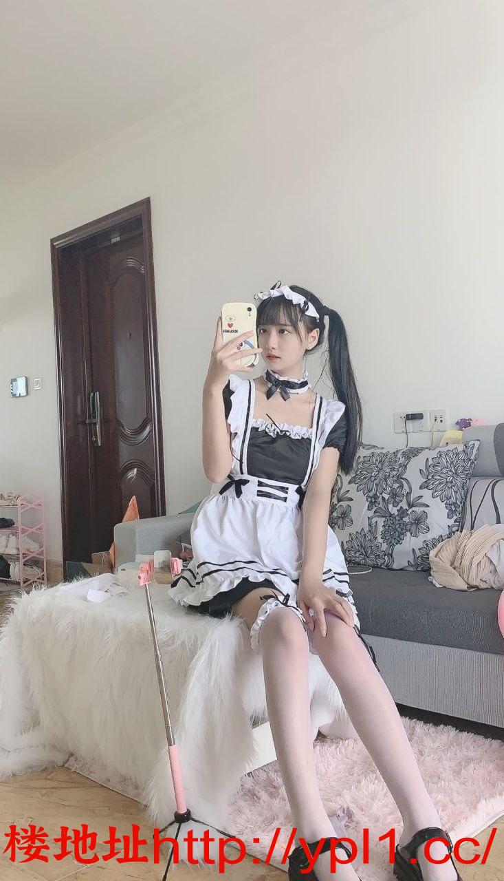 调教最乖的母狗之一，SM 丝袜套头统统可以接受