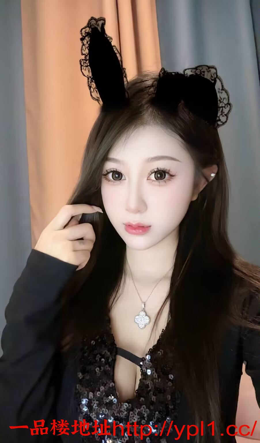 清纯水嫩刚下海兼职嫩妹