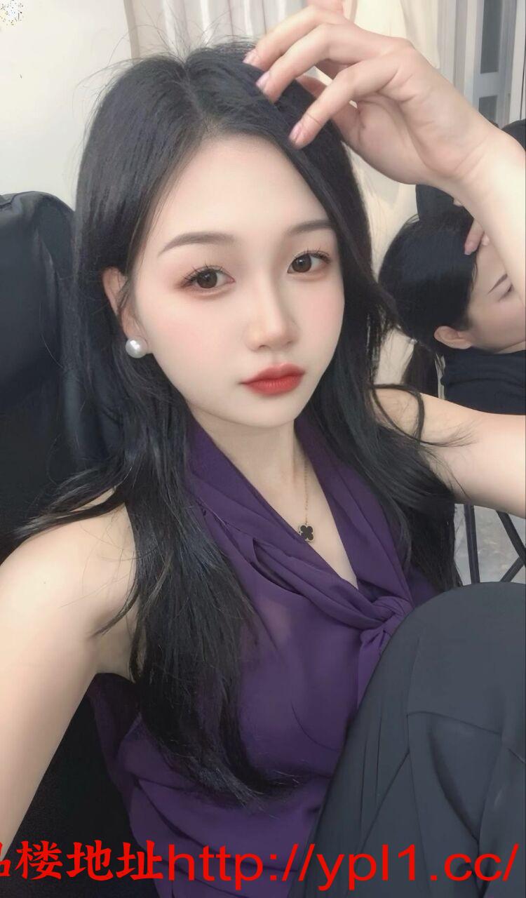 武昌兼职的清纯小姐姐