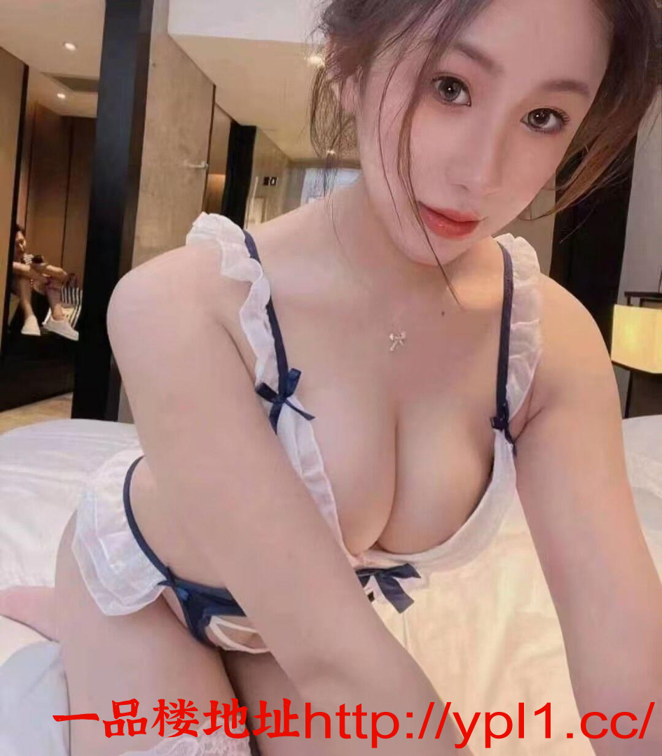 纯欲兼职骚气小妹