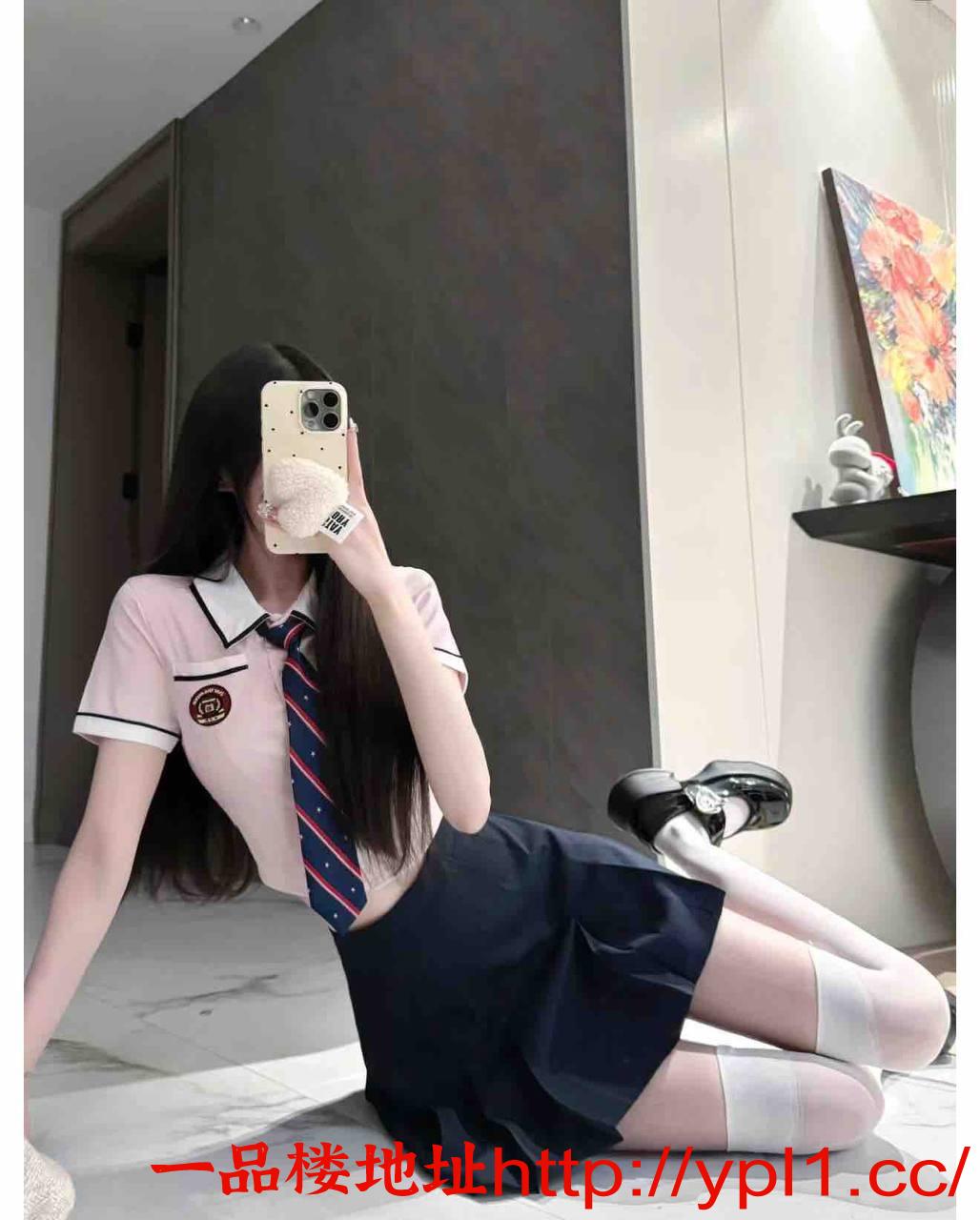 粉乳粉嫩在校学生妹