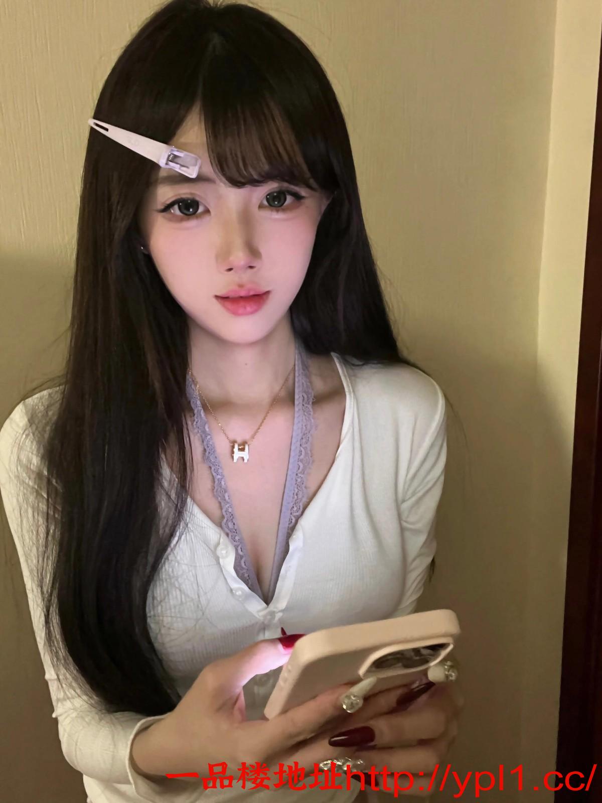 性感风骚易高潮喷水嫩逼，很会玩