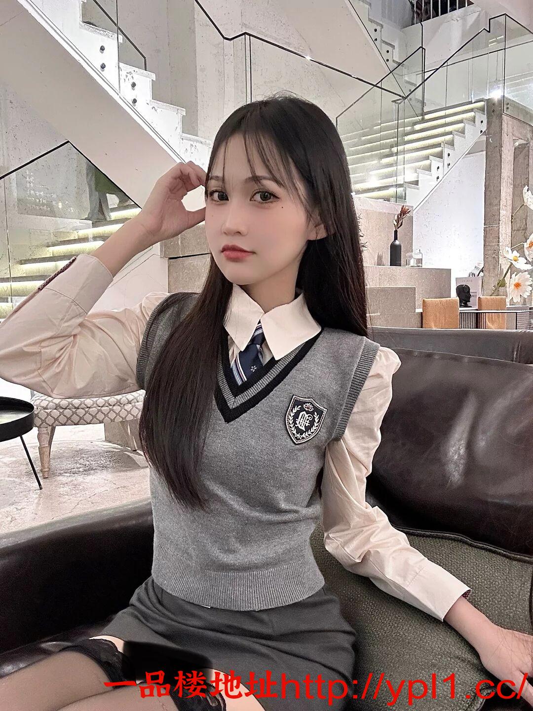 乖乖女丰满性感粉嫩多水逼逼紧致