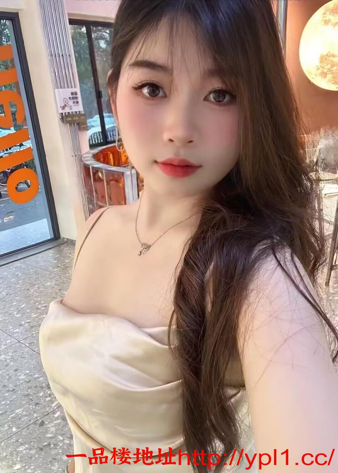 性感尤物骚穴白虎鲍鱼学妹（已体验真人）