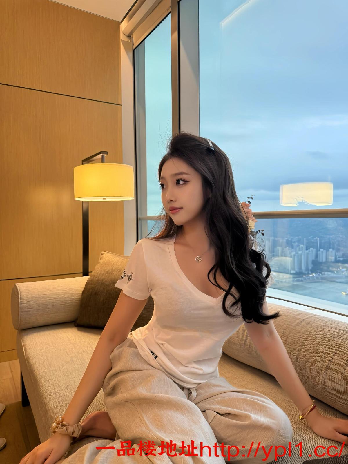 制服诱惑 眼神很会勾引人插的很爽她高潮很快（可外出）