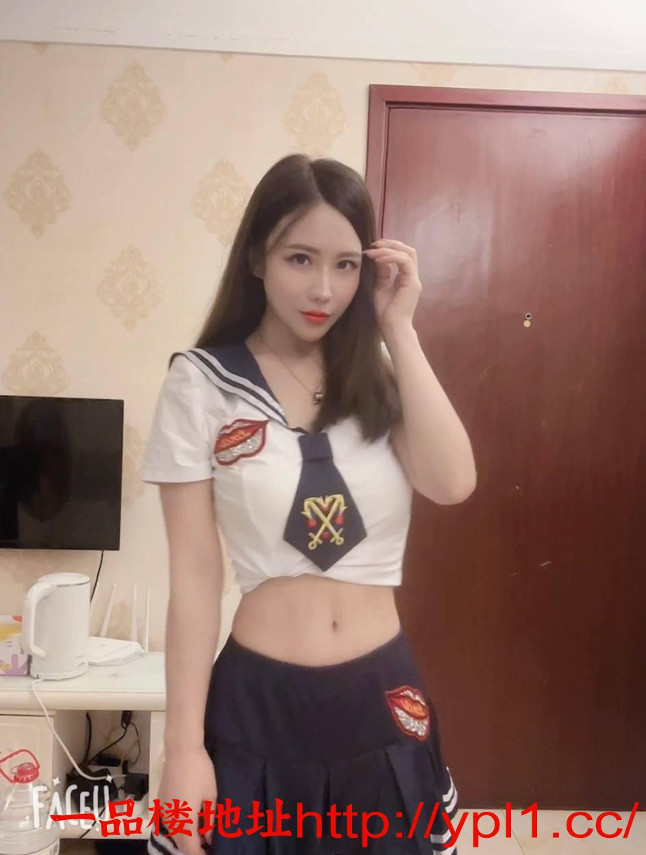 风骚大奶肥臀小少妇