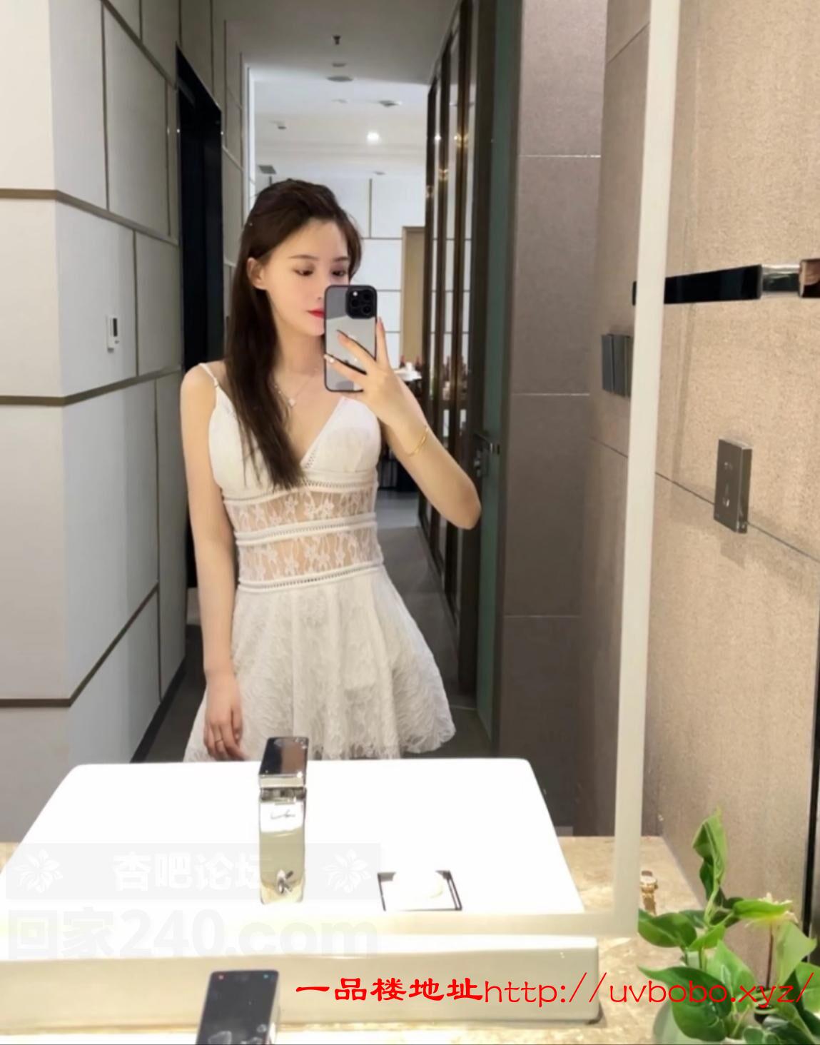 体验一下天津极品邻家兼职小妹