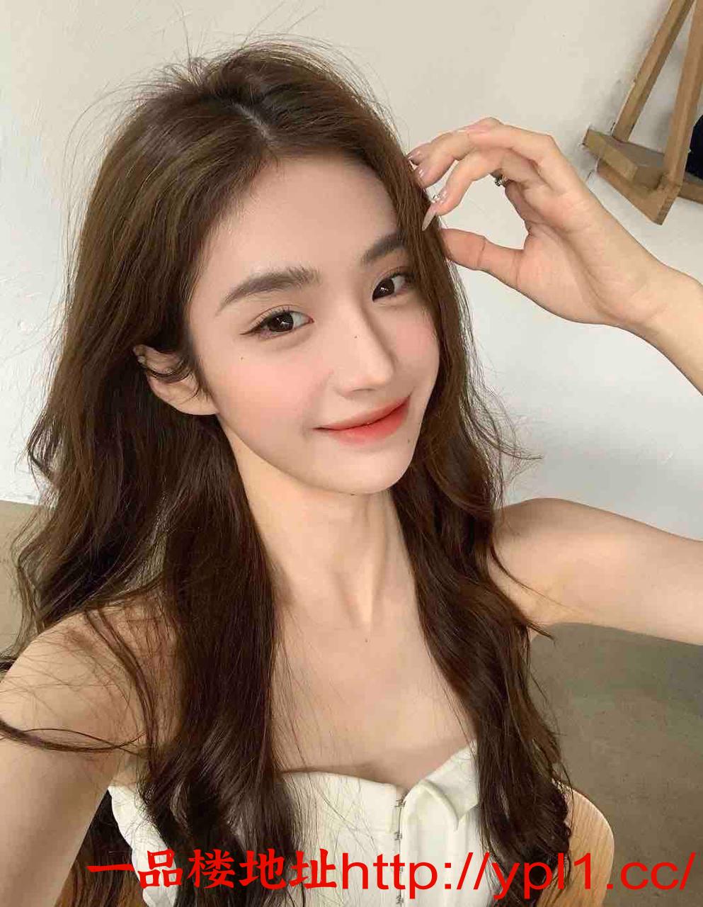 甜美清纯粉乳大学生妹妹