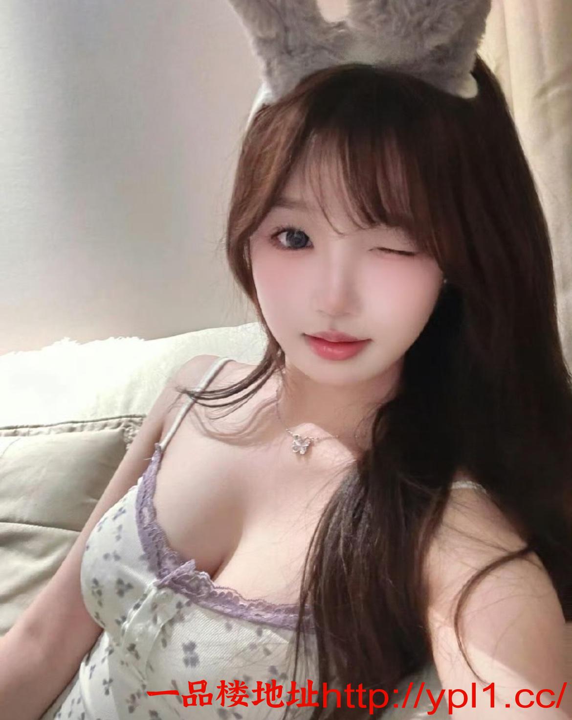 公寓兼职娇羞卡哇伊白嫩鲍鱼小穴紧致