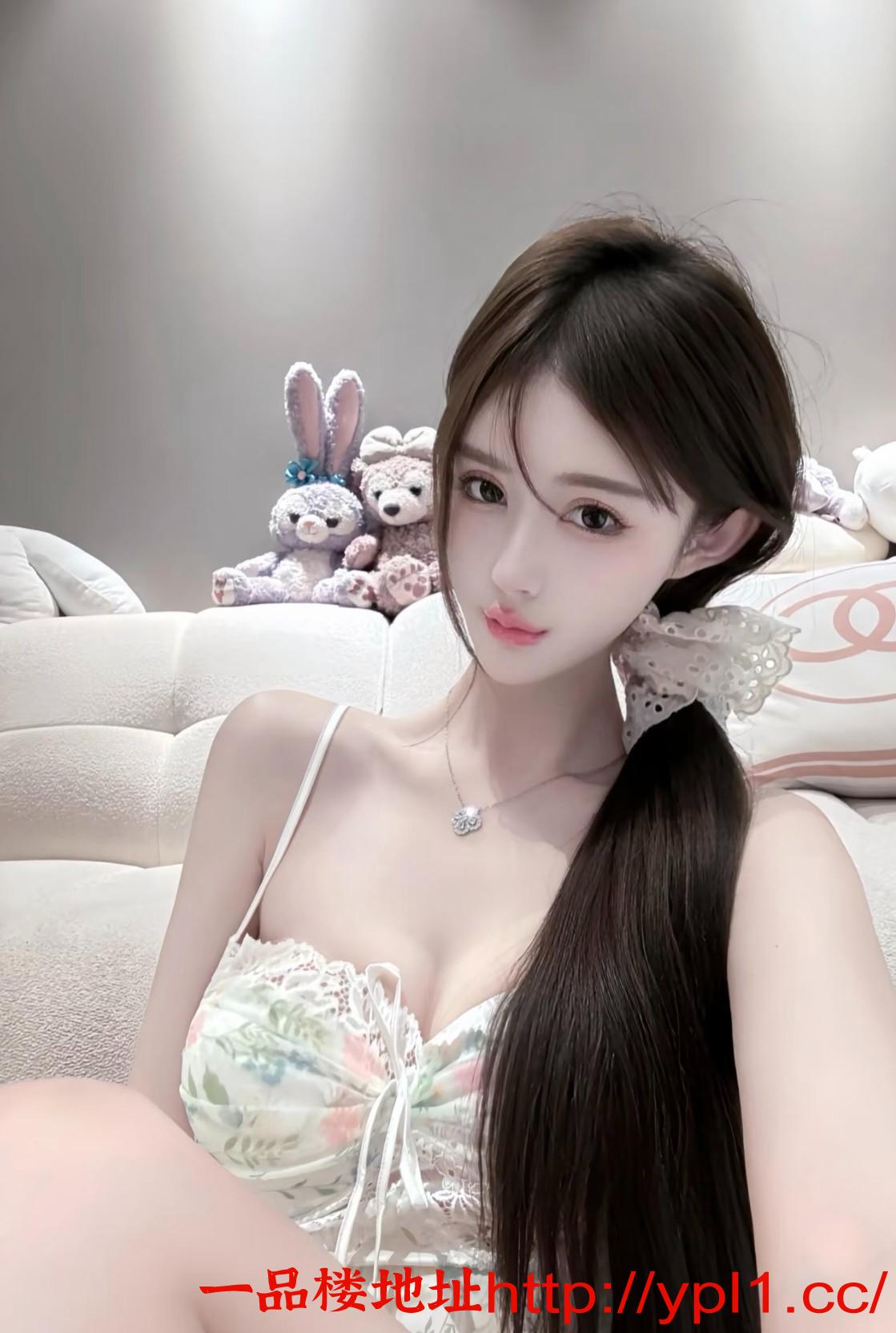 三点粉嫩听话小妹下面超敏感