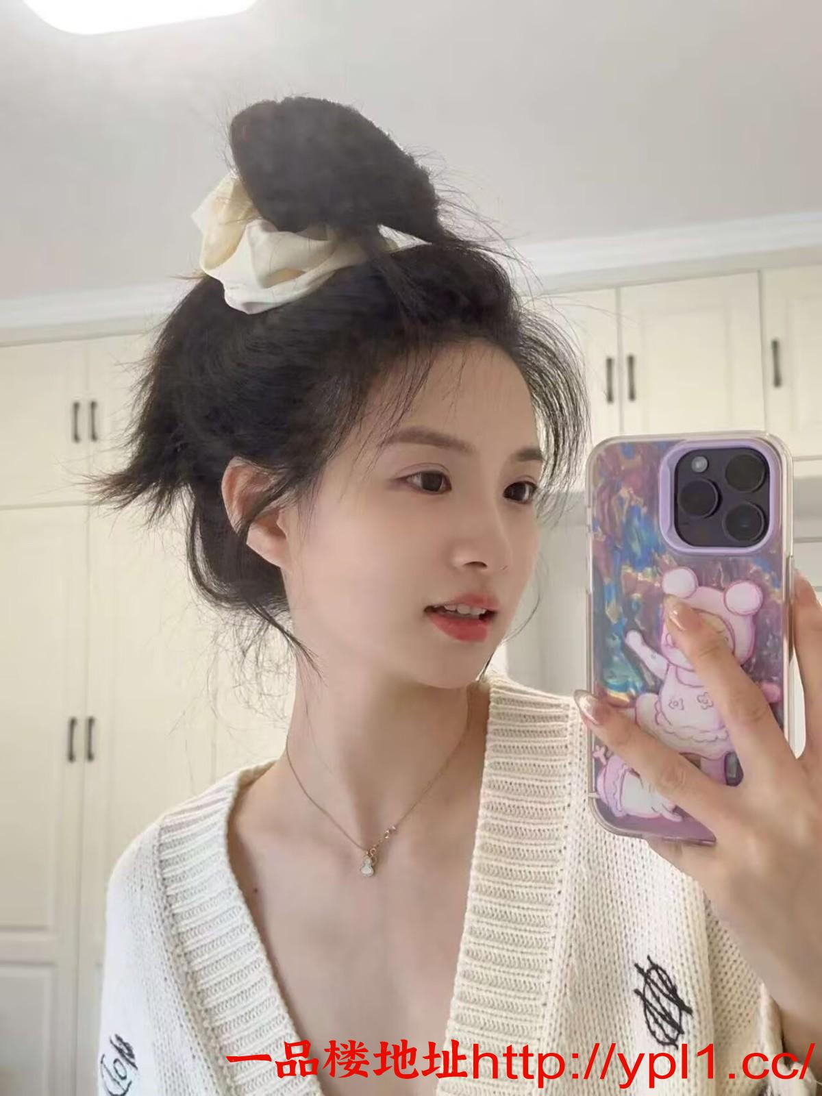 馒头肥逼丰满巨乳御姐水超多