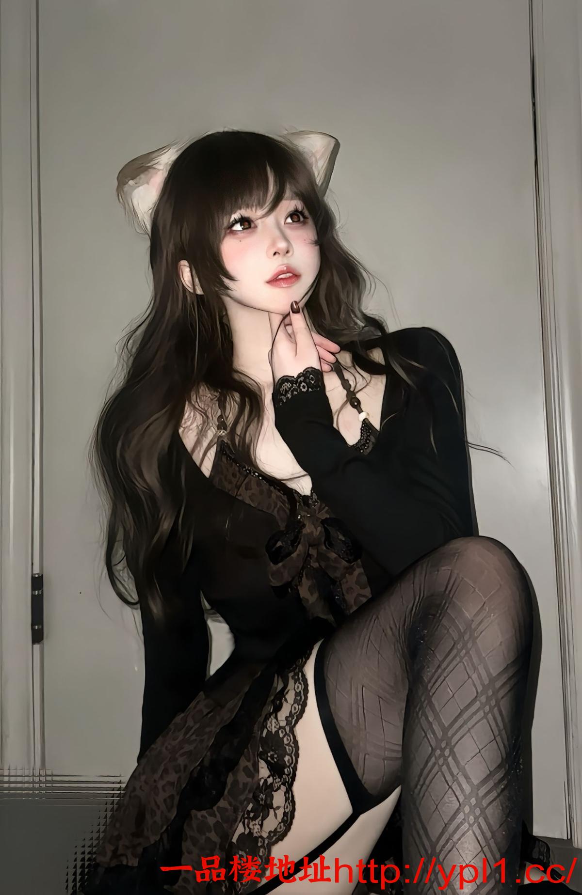 兼职妩媚小骚货火辣