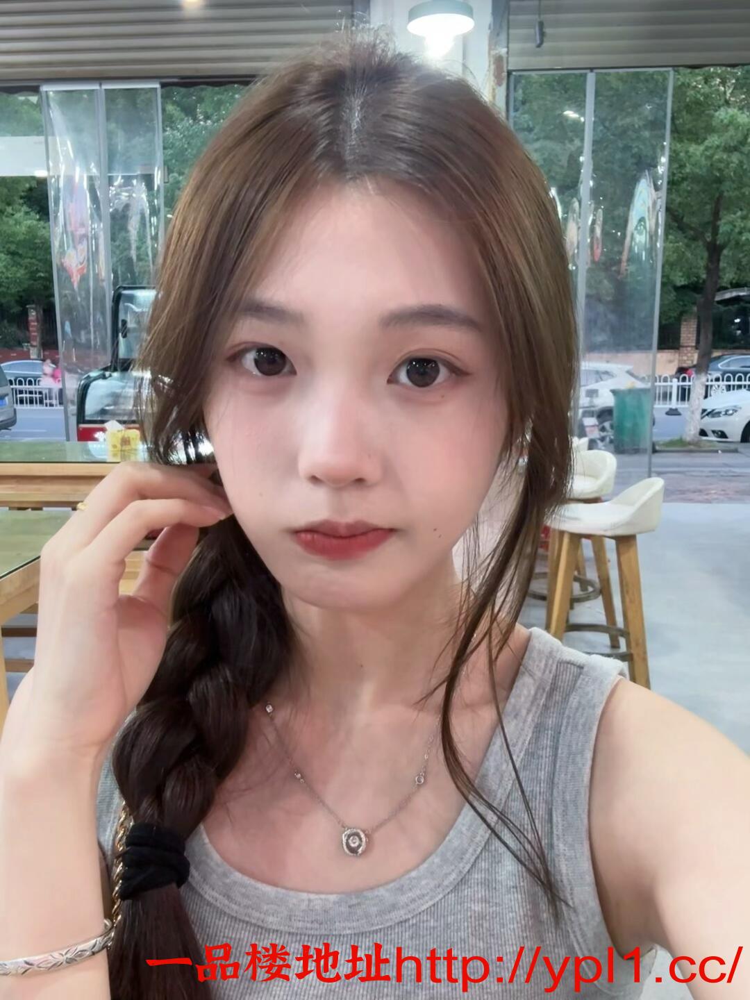 财经学院毕业生自带体香