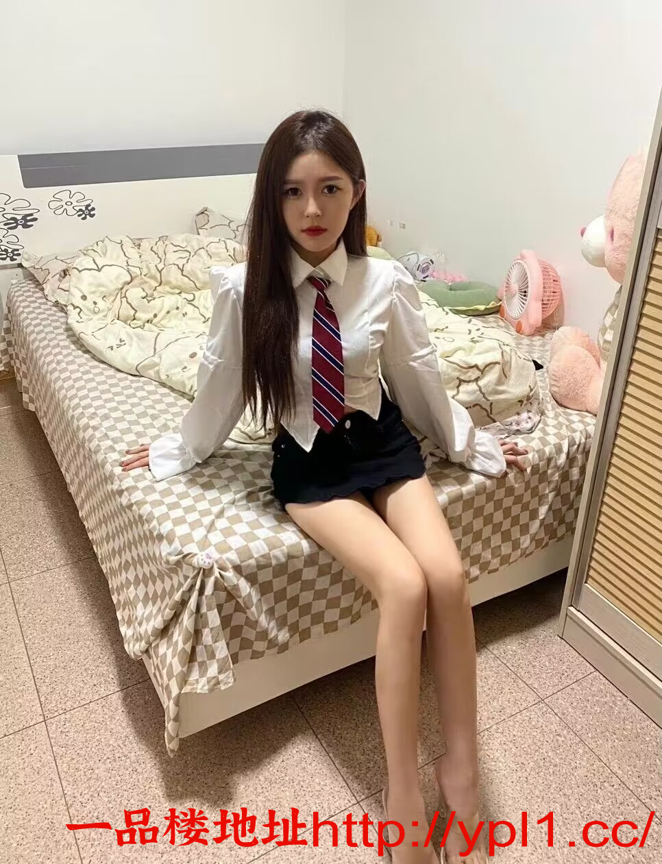 大长腿角色扮演的小骚货