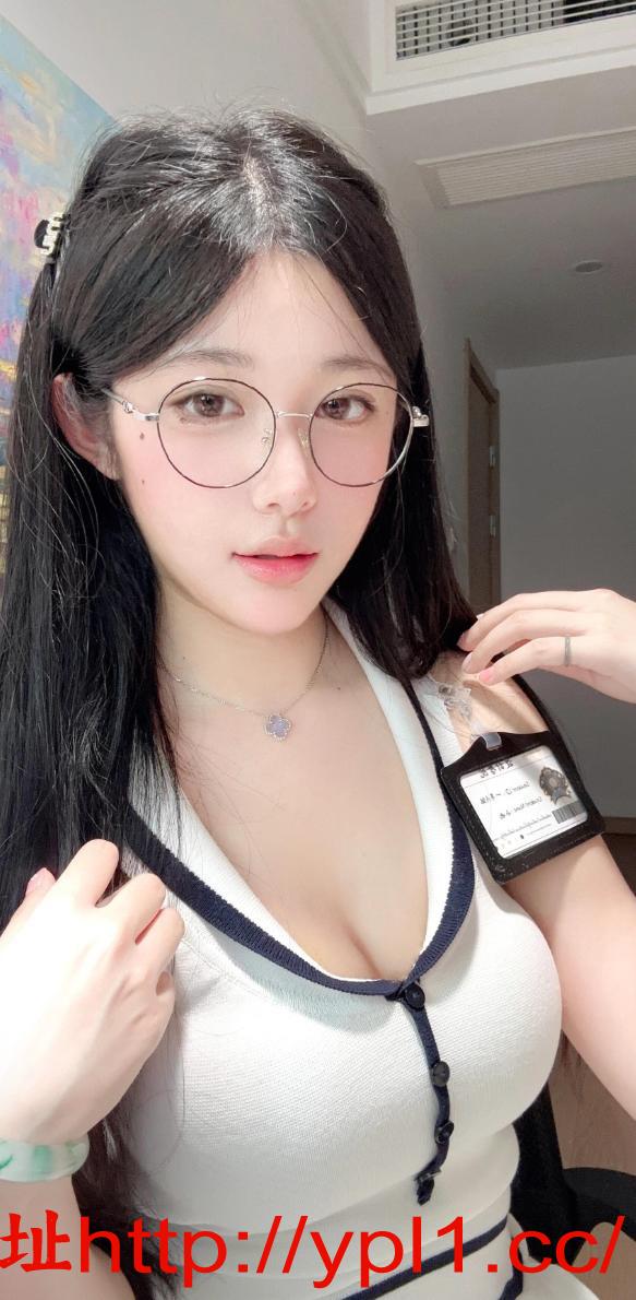 漂亮兼职小妹，有地方也可外出